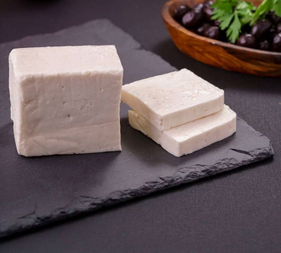 Sert İnek Peyniri 700 Gr